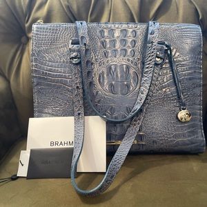Brahmin Anywhere Tote in Sattelite Melbourne leather, gently,respectfully used.